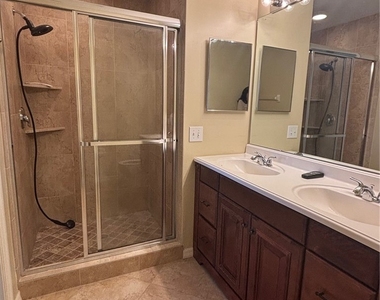 6816 Sterling Greens Place - Photo Thumbnail 12