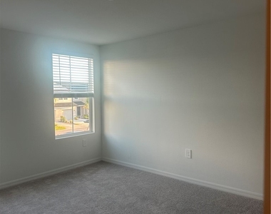 4241 Caterina Court - Photo Thumbnail 10