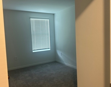 4241 Caterina Court - Photo Thumbnail 8