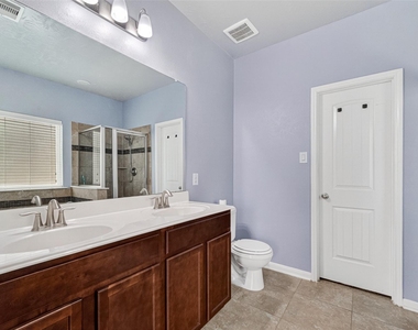 8123 Aleppo Pine Ln - Photo Thumbnail 13