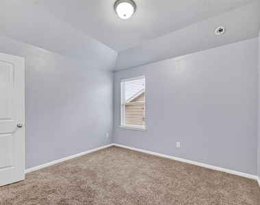 8123 Aleppo Pine Ln - Photo Thumbnail 22