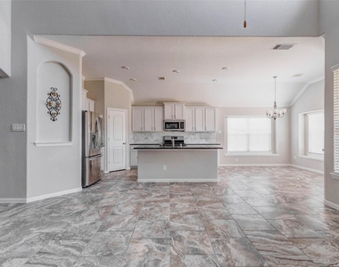 20143 Wedgewood Grove Lane - Photo Thumbnail 10