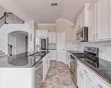 20143 Wedgewood Grove Lane - Photo Thumbnail 15