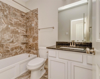 20143 Wedgewood Grove Lane - Photo Thumbnail 7