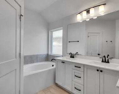 21330 Groundnut Court - Photo Thumbnail 16