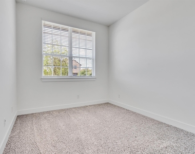 21330 Groundnut Court - Photo Thumbnail 9