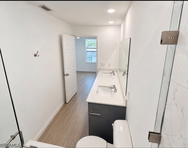 3815 Chiquita Boulevard S - Photo Thumbnail 34