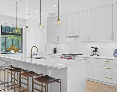 850 Central Avenue - Photo Thumbnail 7