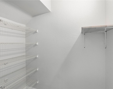 116 Santa Clara Drive - Photo Thumbnail 6