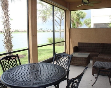 10474 Smokehouse Bay Drive - Photo Thumbnail 9