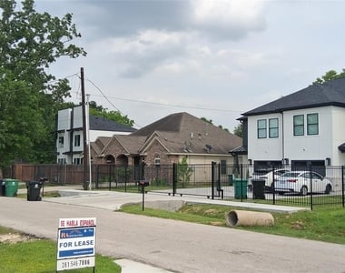 790 Fair Street - Photo Thumbnail 13
