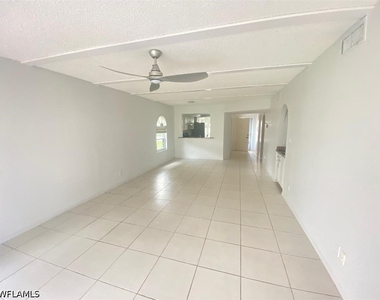 705 Augusta Boulevard - Photo Thumbnail 3