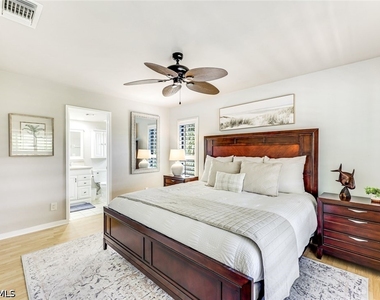 4300 Belair Lane - Photo Thumbnail 10