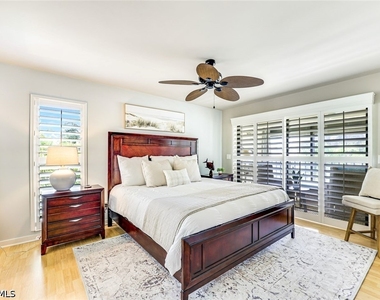 4300 Belair Lane - Photo Thumbnail 9