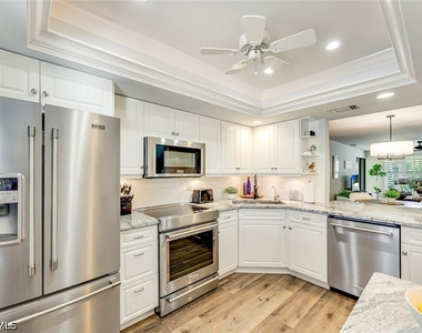 4300 Belair Lane - Photo Thumbnail 8