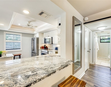 4300 Belair Lane - Photo Thumbnail 6