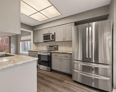 7447 Cambridge Street - Photo Thumbnail 19