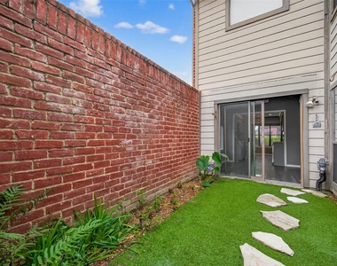 7447 Cambridge Street - Photo Thumbnail 37