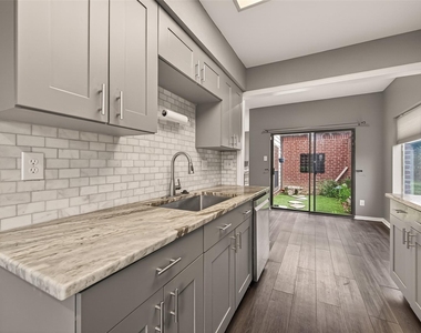7447 Cambridge Street - Photo Thumbnail 9