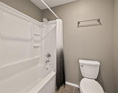7447 Cambridge Street - Photo Thumbnail 31