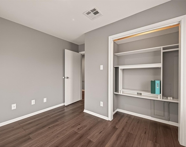 7447 Cambridge Street - Photo Thumbnail 25