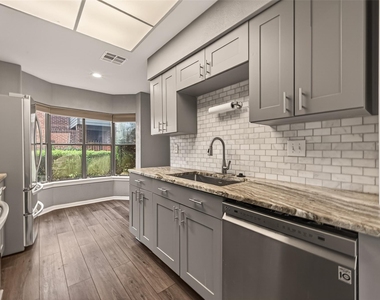 7447 Cambridge Street - Photo Thumbnail 23
