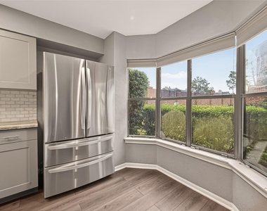 7447 Cambridge Street - Photo Thumbnail 18