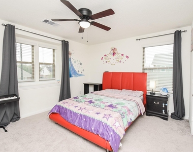 17250 Texas Willow Dr - Photo Thumbnail 16