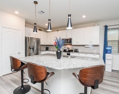 17250 Texas Willow Dr - Photo Thumbnail 6