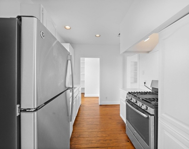 1510 Harold Street - Photo Thumbnail 9