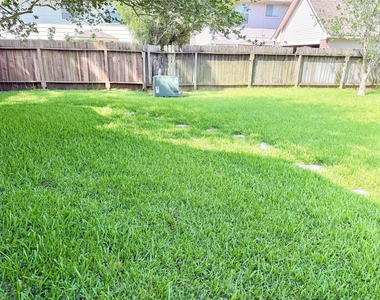 2806 Bent River Court - Photo Thumbnail 7
