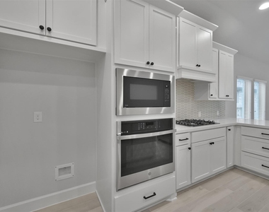 15715 Autumn Sun Court - Photo Thumbnail 6