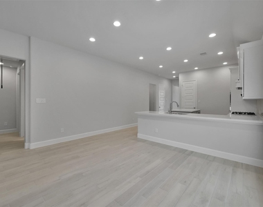 15715 Autumn Sun Court - Photo Thumbnail 9