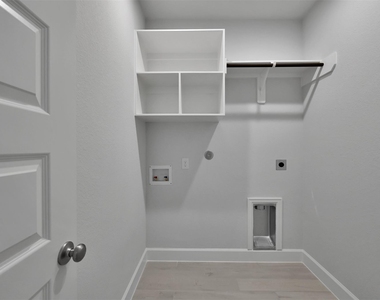 15715 Autumn Sun Court - Photo Thumbnail 4