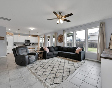 1127 Littleton Court - Photo Thumbnail 10