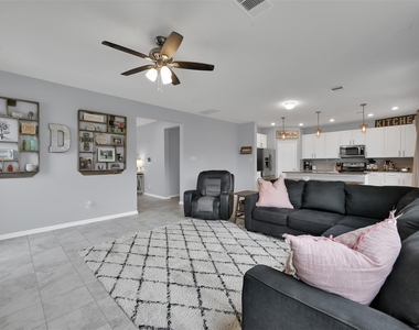 1127 Littleton Court - Photo Thumbnail 11