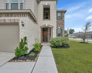 1127 Littleton Court - Photo Thumbnail 2