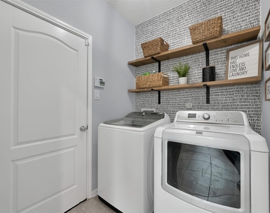 1127 Littleton Court - Photo Thumbnail 19