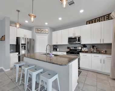 1127 Littleton Court - Photo Thumbnail 14