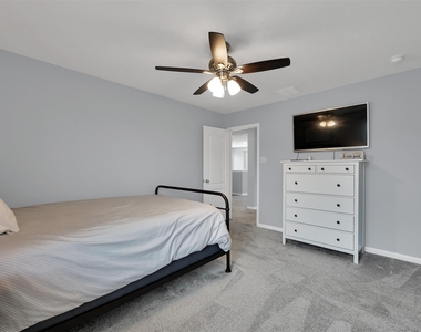 1127 Littleton Court - Photo Thumbnail 29
