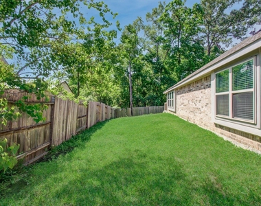 1011 Veer Drive - Photo Thumbnail 38