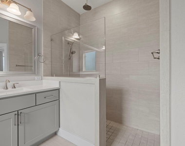 4818 Cold Stream Court - Photo Thumbnail 13