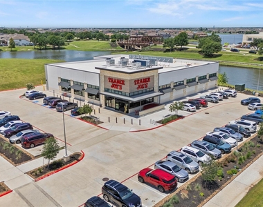 9679 Towne Lake Parkway - Photo Thumbnail 21