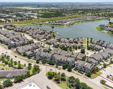 9679 Towne Lake Parkway - Photo Thumbnail 20
