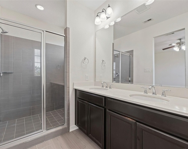 9679 Towne Lake Parkway - Photo Thumbnail 15