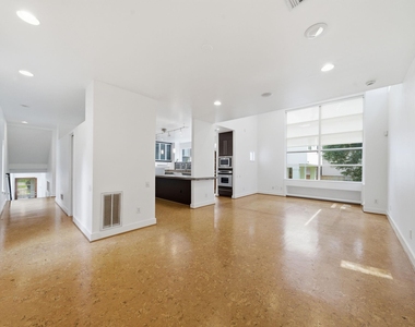 7002 Newcastle Street - Photo Thumbnail 36
