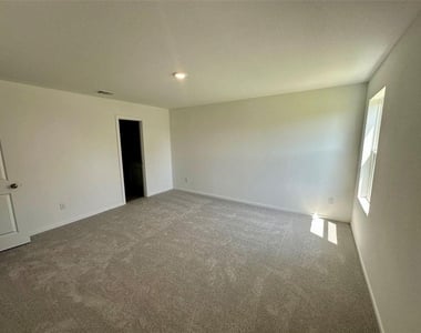 6407 Begonia Trellis Drive - Photo Thumbnail 4