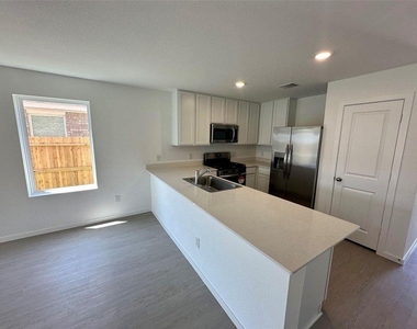 6407 Begonia Trellis Drive - Photo Thumbnail 1