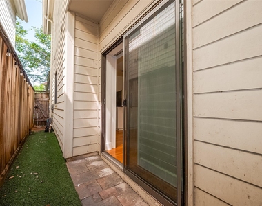 4331 Eigel Street - Photo Thumbnail 13