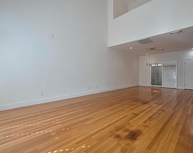 4331 Eigel Street - Photo Thumbnail 7